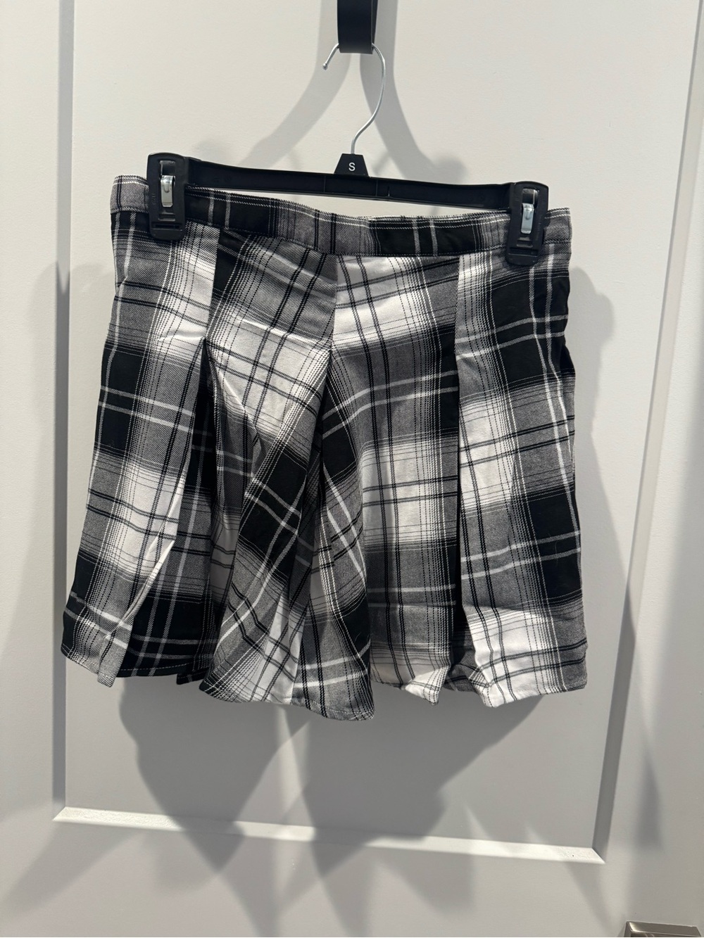 SO Black & White Plaid Pleated Skirt